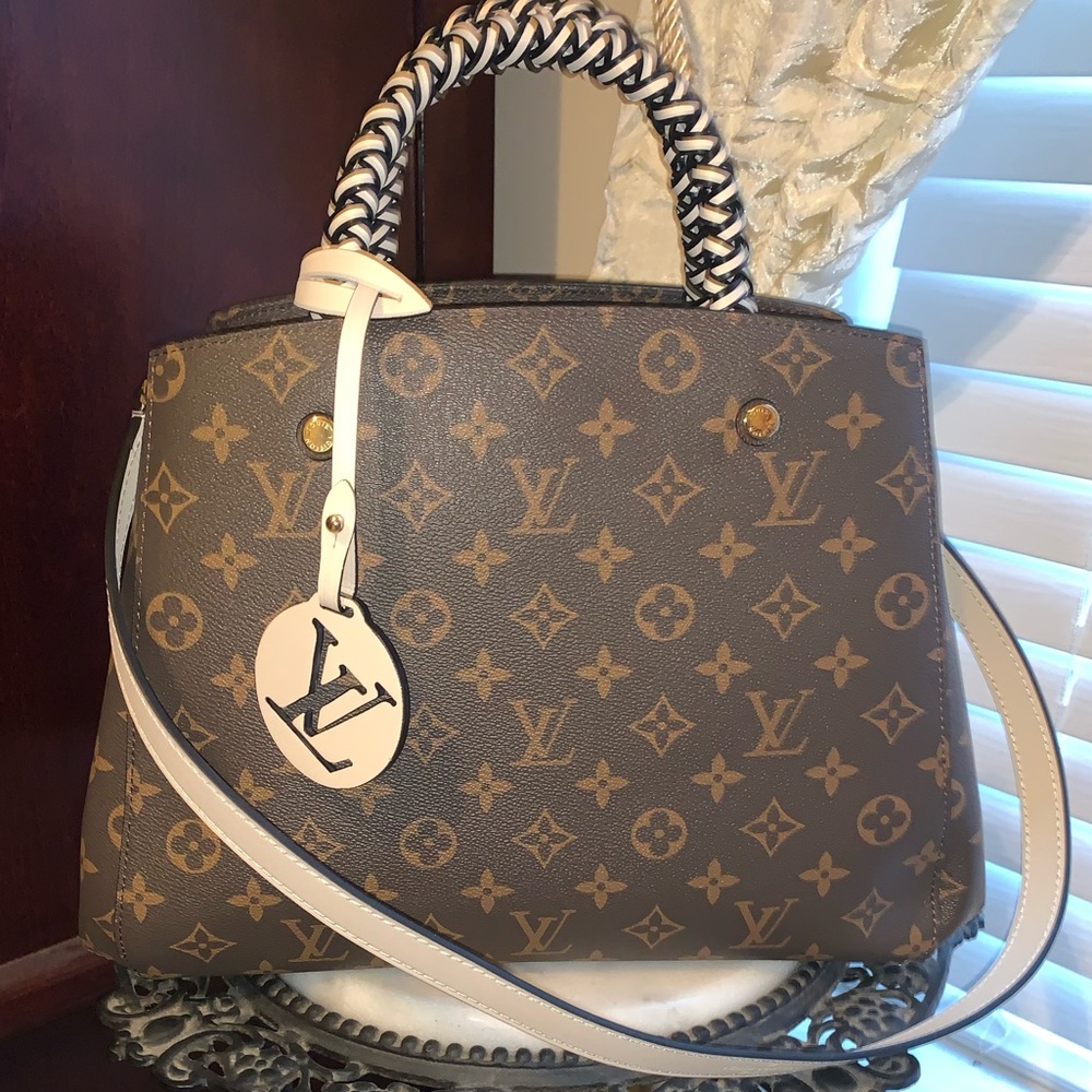 1 CAME 5+ MORE COMING STUCK IN CUSTOMS🤬🤬🤬